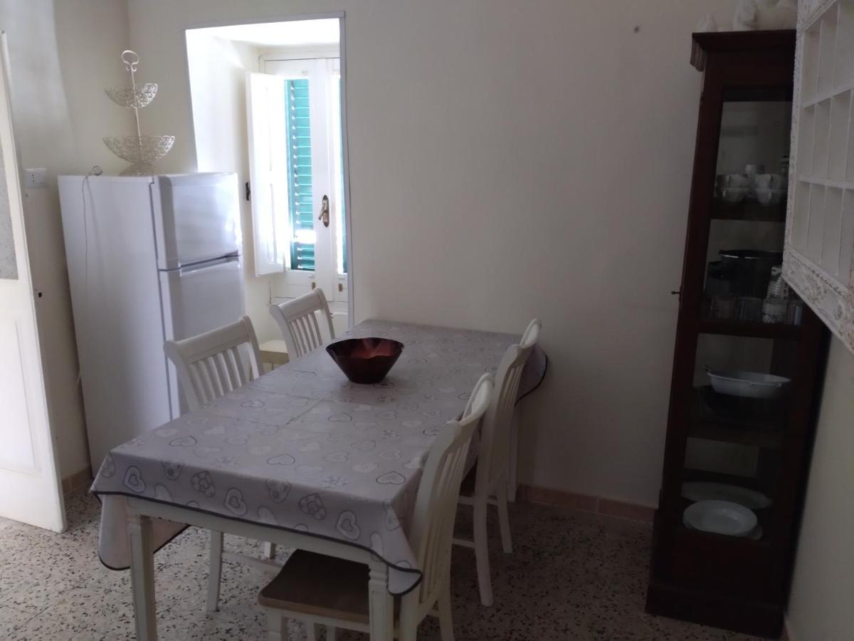 לינה וארוחת בוקר San Donato di Lecce Palazzo Costantini מראה חיצוני תמונה