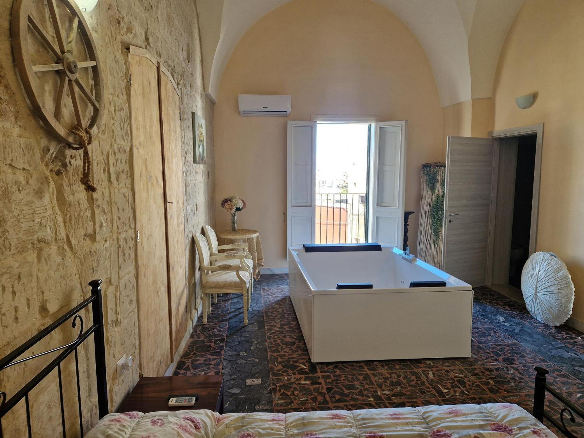 לינה וארוחת בוקר San Donato di Lecce Palazzo Costantini מראה חיצוני תמונה